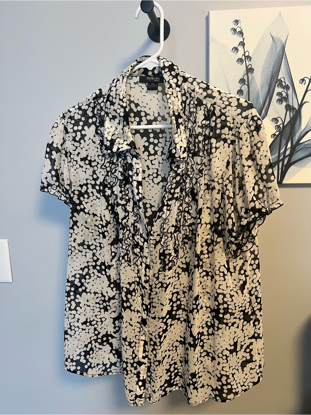Style & Co. Black and Cream Abstract Dot Button-Front Blouse